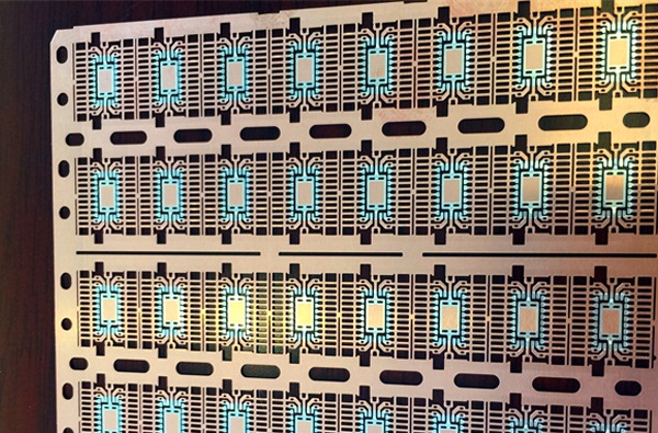 超薄VC均溫板蝕刻機：精準加工，引領均溫板技術新高度